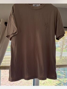 The Mayfair group The Essentials Patch Crewneck Tshirt Taupe One Size NWOT